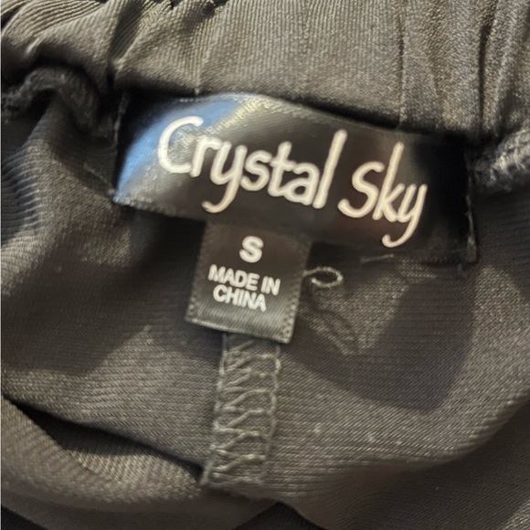 Black Strapless Rumper - Picture 4 of 5